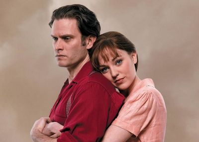 Steven Pasquale and Laura Osnes Photo