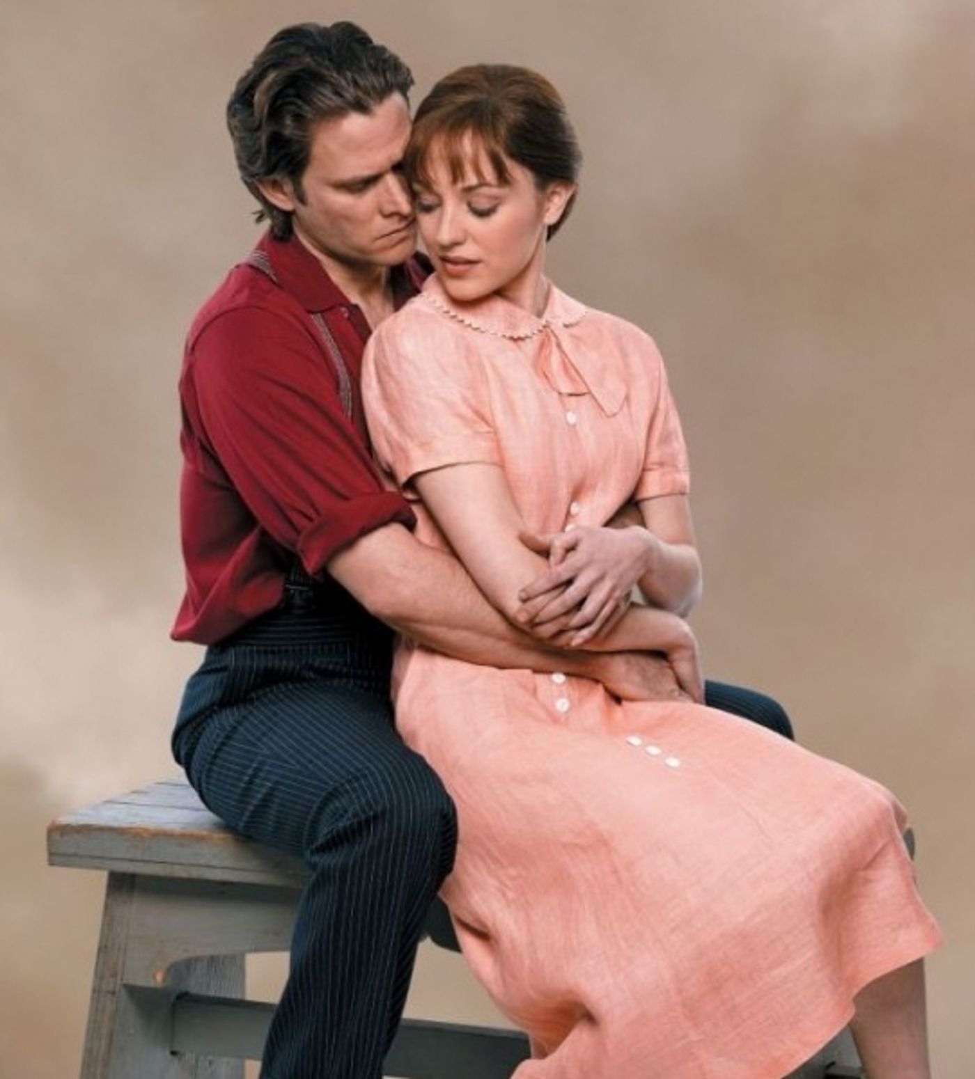 Photo Flash: Steven Pasquale and Laura Osnes Pose for Lyric Opera of Chicago's CAROUSEL! Image