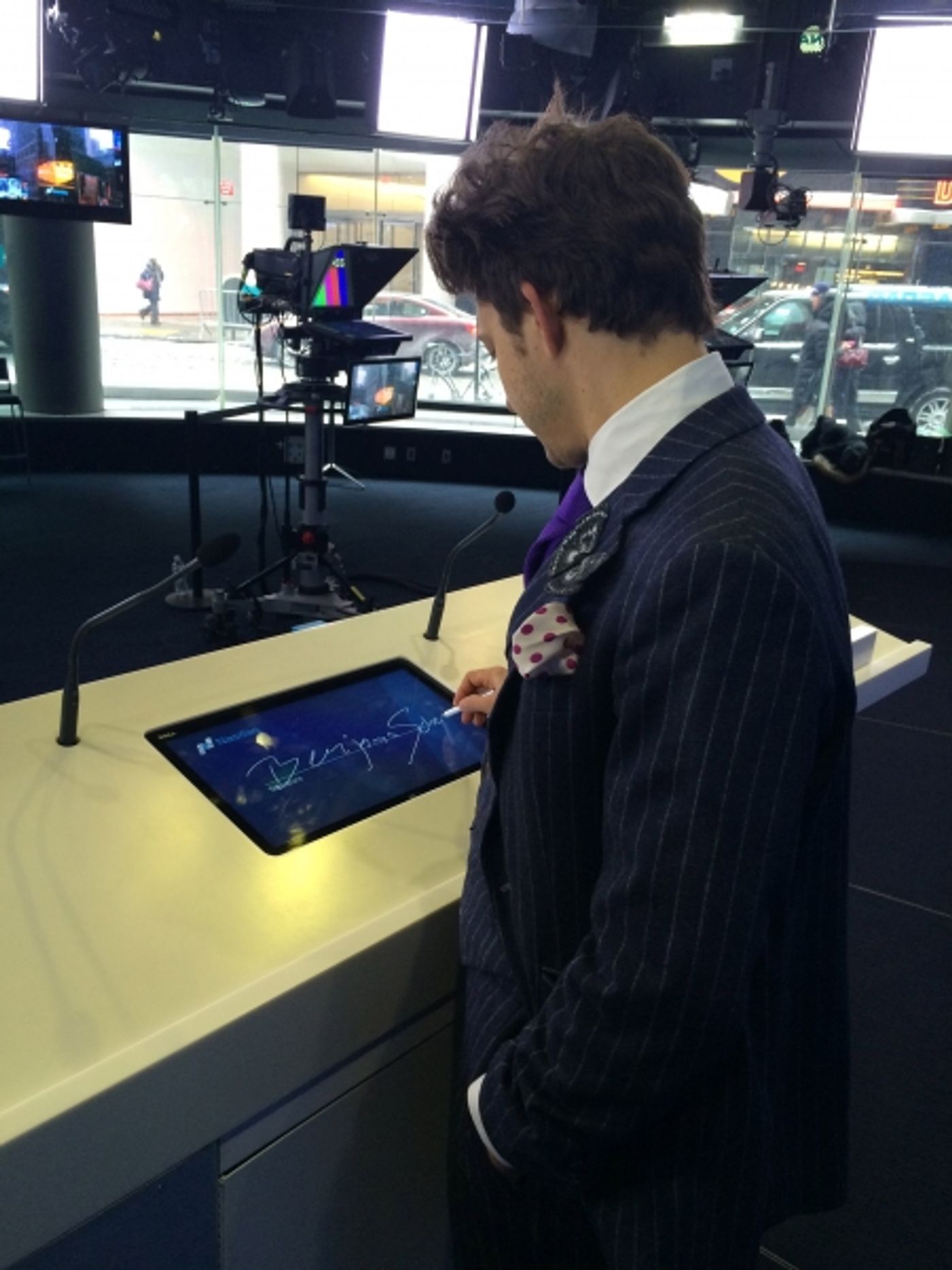 Exclusive Photo Diary: Spend a Day with THE LION's Benjamin Scheuer! Exclusive Photo Diary: Spend a Day with THE LION's Benjamin Scheuer! Image