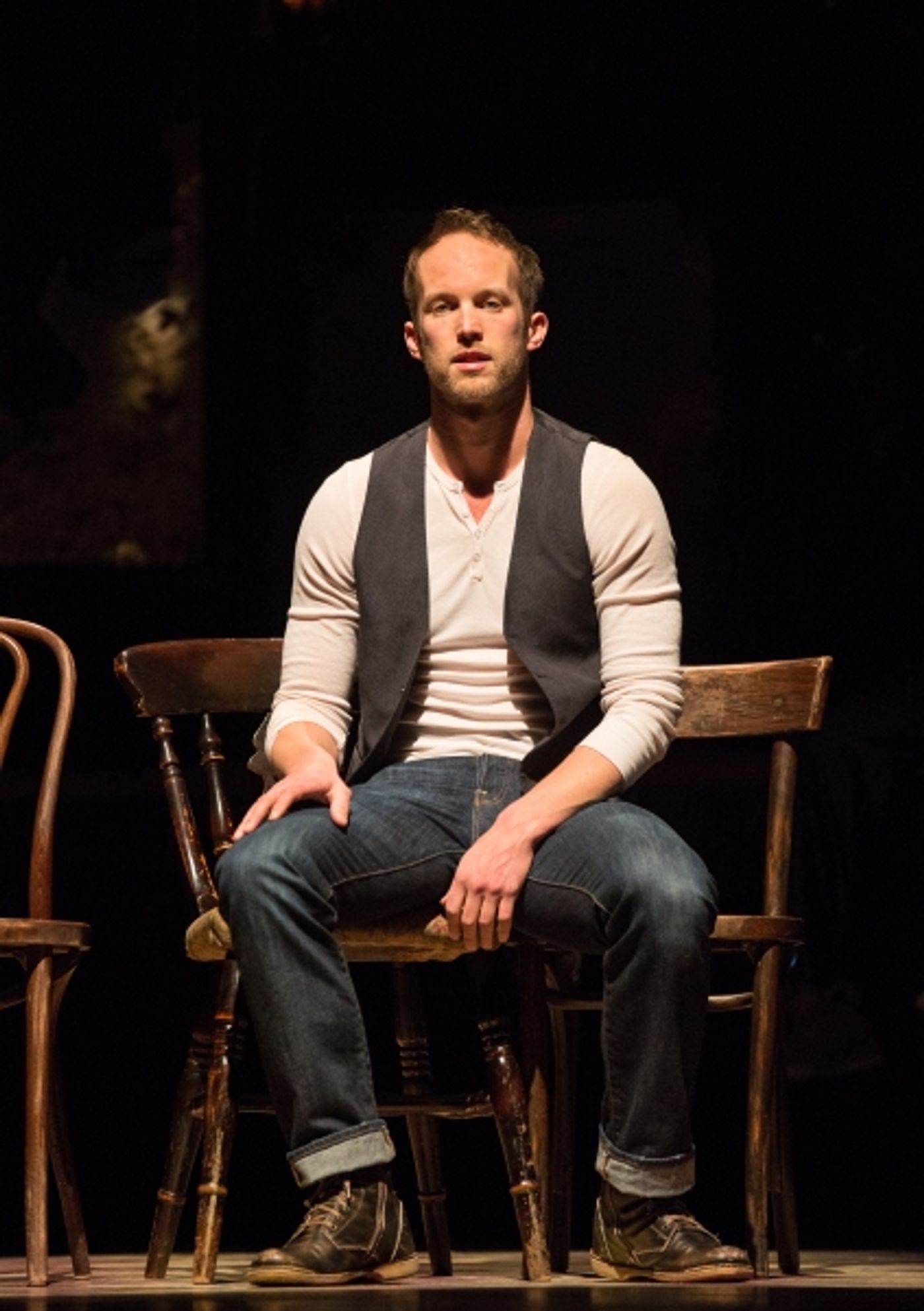 Photo Flash: First Look at Ian Lake, Trish Lindstrom and More in All-Canadian ONCE at Mirvish  Image