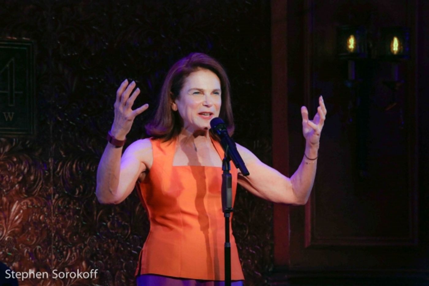 Photo Coverage: Tovah Feldshuh Brings AGING IS OPTIONAL to 54 Below  Image