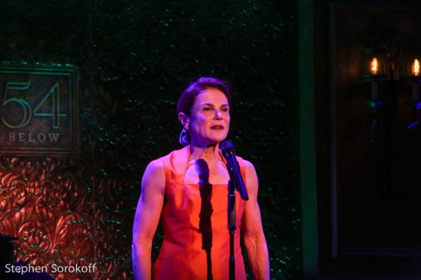 Photo Coverage: Tovah Feldshuh Brings AGING IS OPTIONAL to 54 Below  Image