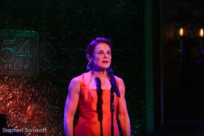 Tovah Feldshuh Photo