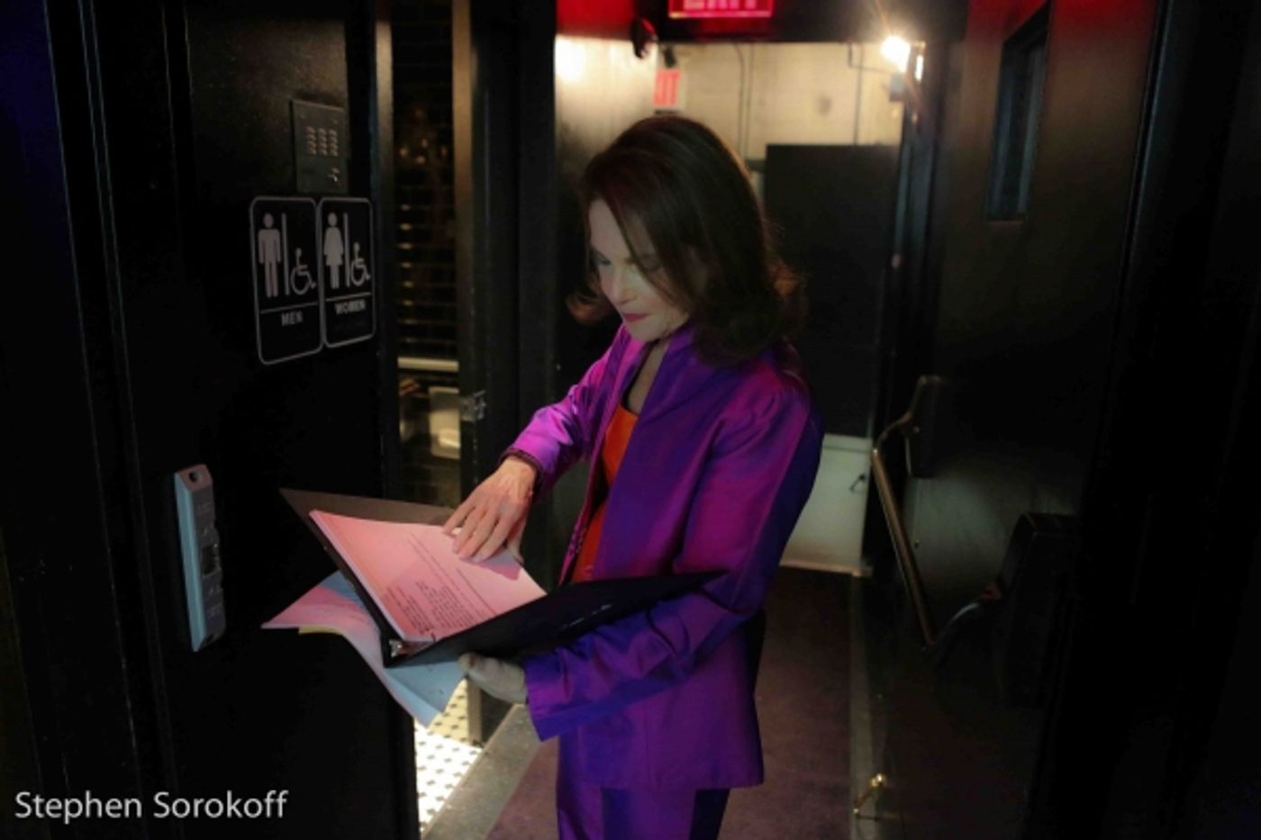 Photo Coverage: Tovah Feldshuh Brings AGING IS OPTIONAL to 54 Below  Image