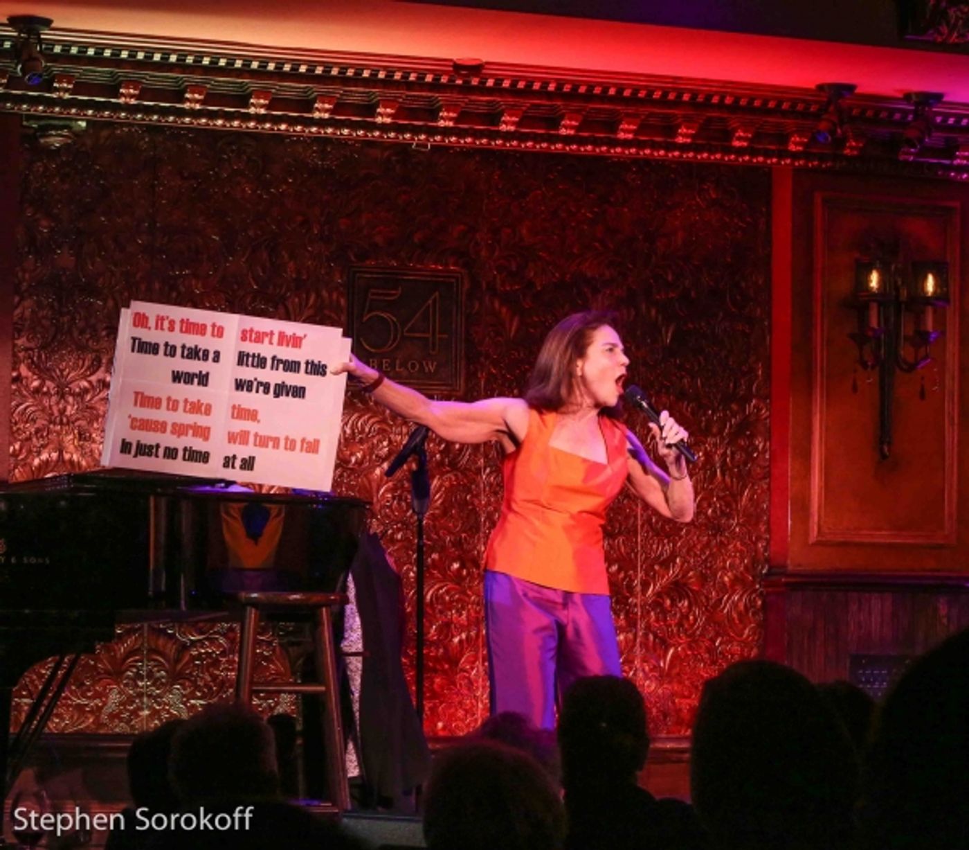 Photo Coverage: Tovah Feldshuh Brings AGING IS OPTIONAL to 54 Below  Image