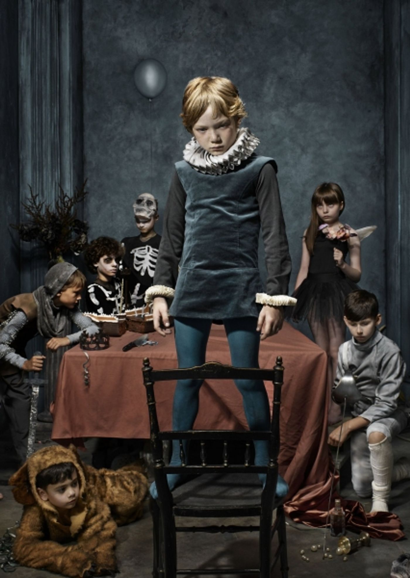 Photo Flash: First Look at Promotional Art for West End's HAMLET, Featuring Benedict Cumberbatch Photo Flash: First Look at Promotional Art for West End's HAMLET, Featuring Benedict Cumberbatch Image