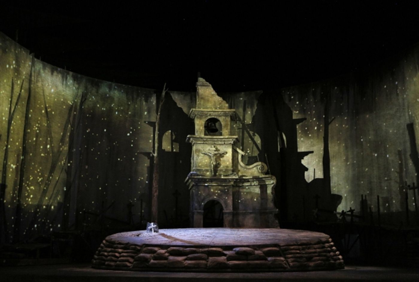 Photo Flash: First Look at Lyric Opera of Kansas City's SILENT NIGHT  Image