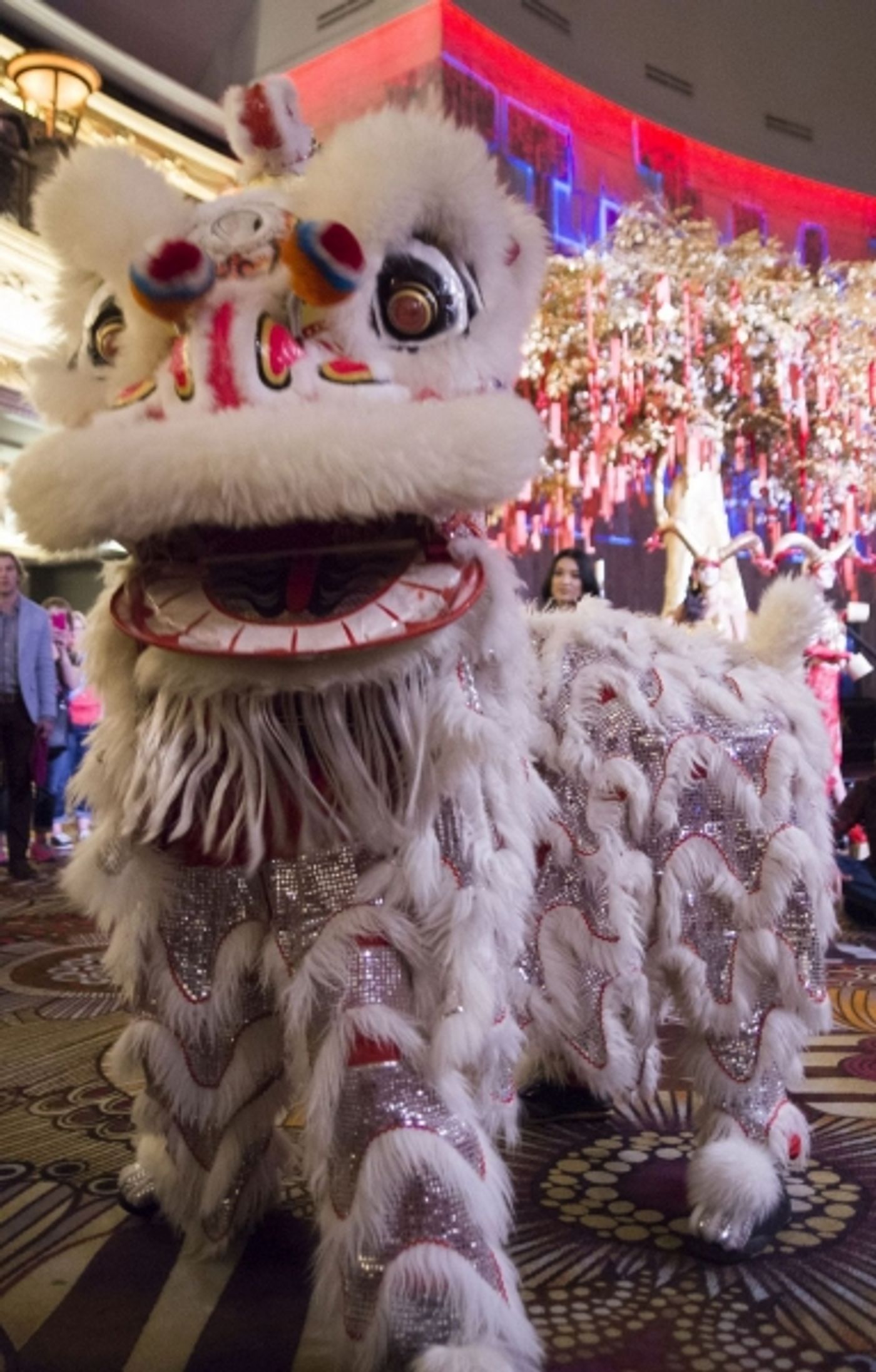 Photo Flash: Hakkasan Las Vegas Welcomes Chinese New Year by Honoring 'Wishing Tree' Tradition Photo Flash: Hakkasan Las Vegas Welcomes Chinese New Year by Honoring 'Wishing Tree' Tradition Image