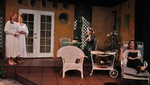 Chloe McLeod, Kelly Uhlenhopp, Anne Myers, Erica Fox Photo