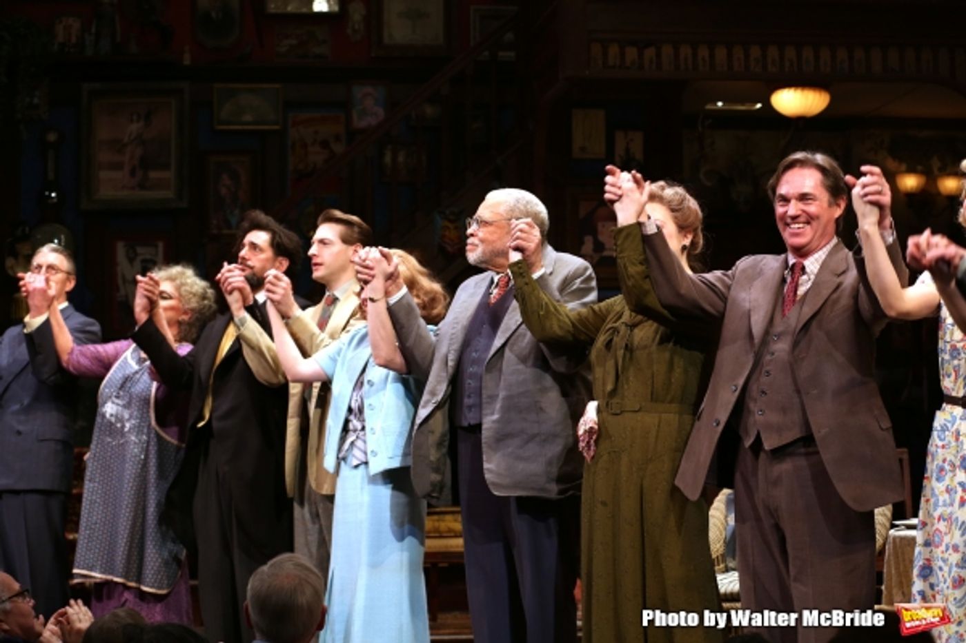 Photo Coverage: YOU CAN'T TAKE IT WITH YOU Company Takes Final Broadway Bows Photo Coverage: YOU CAN'T TAKE IT WITH YOU Company Takes Final Broadway Bows Image
