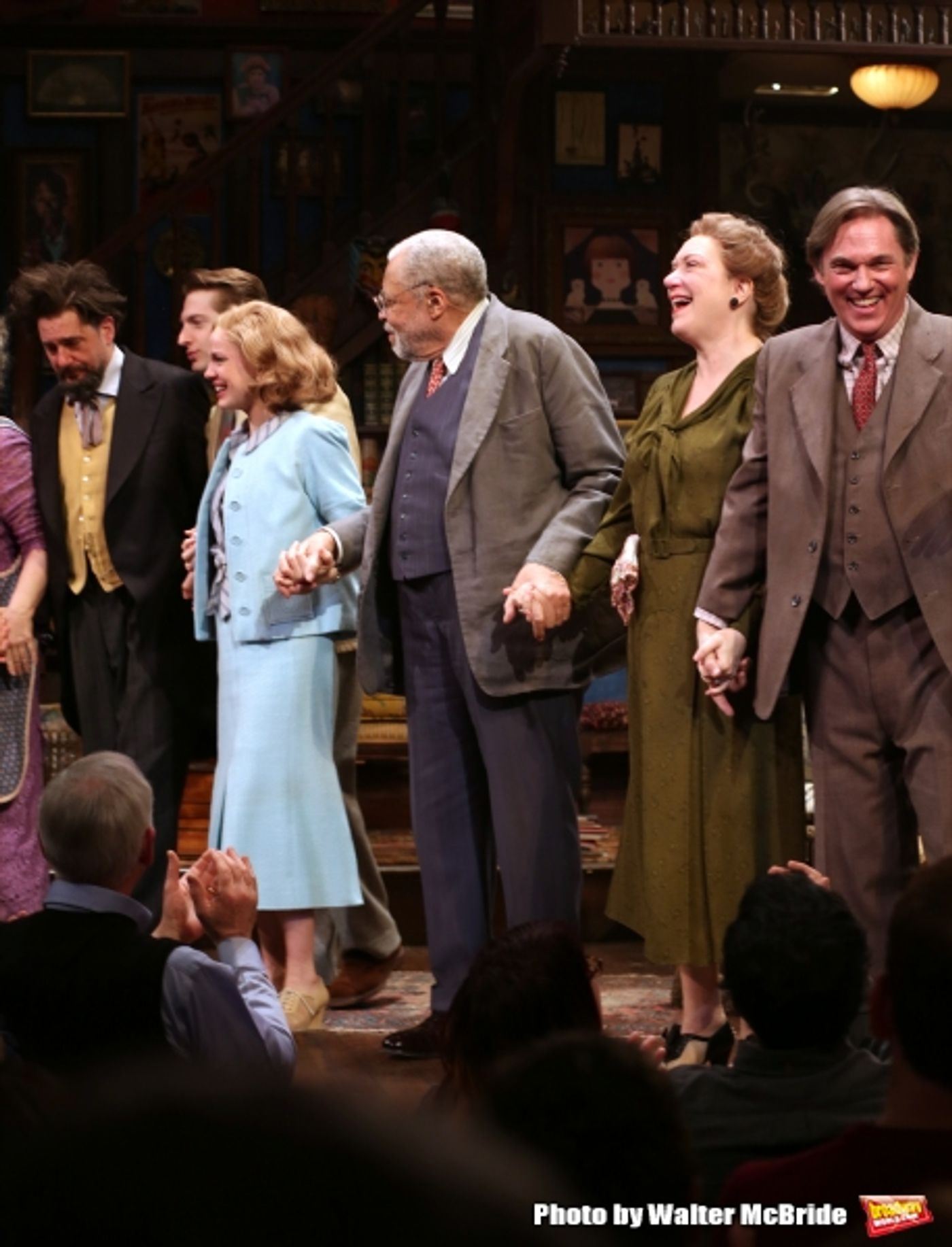 Photo Coverage: YOU CAN'T TAKE IT WITH YOU Company Takes Final Broadway Bows Photo Coverage: YOU CAN'T TAKE IT WITH YOU Company Takes Final Broadway Bows Image