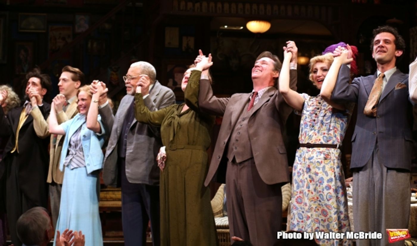Photo Coverage: YOU CAN'T TAKE IT WITH YOU Company Takes Final Broadway Bows Photo Coverage: YOU CAN'T TAKE IT WITH YOU Company Takes Final Broadway Bows Image