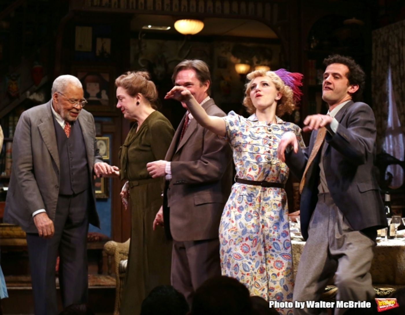 Photo Coverage: YOU CAN'T TAKE IT WITH YOU Company Takes Final Broadway Bows Photo Coverage: YOU CAN'T TAKE IT WITH YOU Company Takes Final Broadway Bows Image