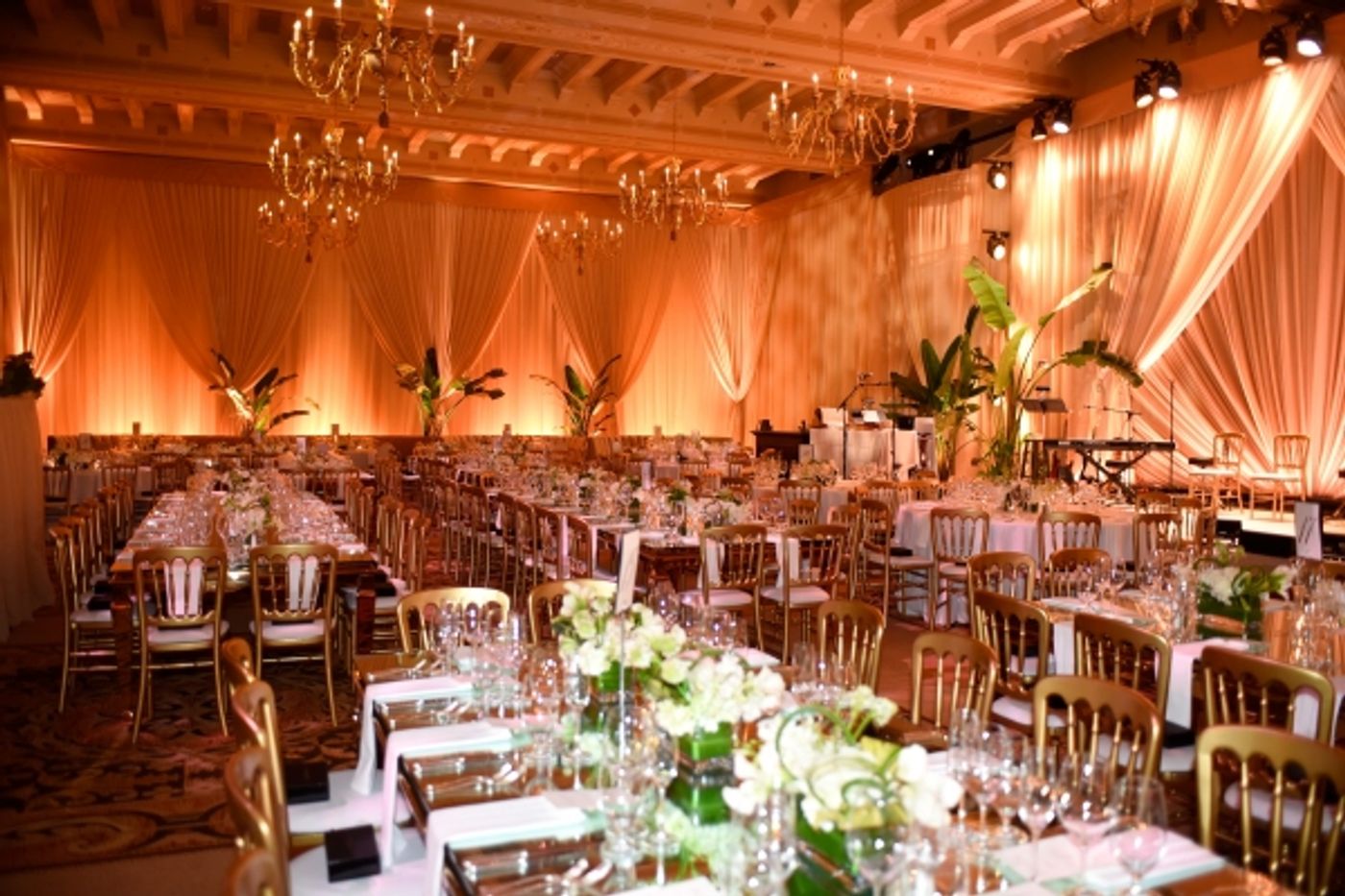 Photo Coverage: Matthew Morrison, Gary Barlow, & More Perform from FINDING NEVERLAND at TWC Oscar Nominees Dinner  Image