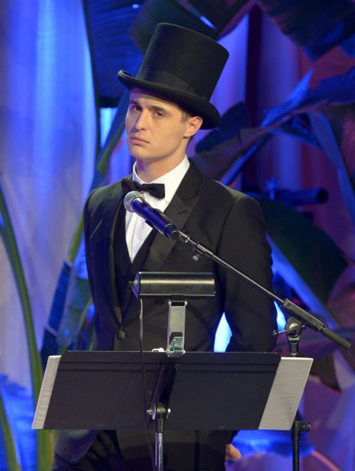 LOS ANGELES, CA - FEBRUARY 21:  Actor Max Irons speaks onstage at The Weinstein Company's Academy Awards Nominees Dinner in partnership with Chopard, DeLeon Tequila, FIJI Water and MAC Cosmetics on February 21, 2015 in Los Angeles, California.  (Photo by at 