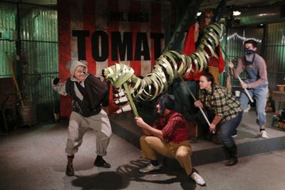 Vince Lonergan, Hornworm Photo