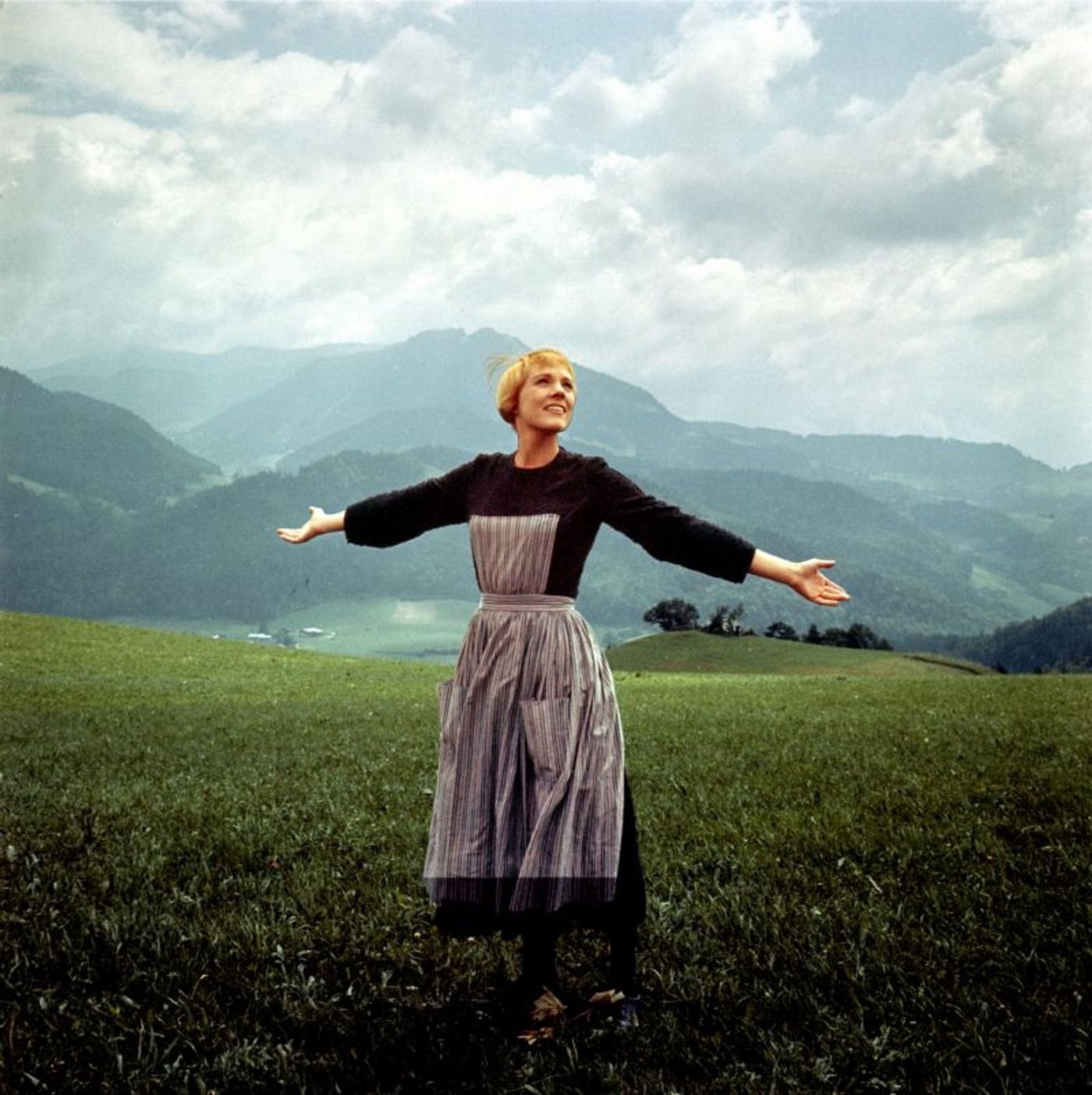 BWW Exclusive: Previously Unreleased Track from THE SOUND OF MUSIC 50th Anniversary Soundtrack  Image