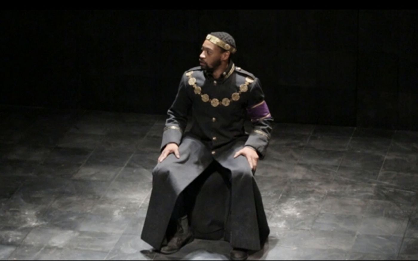 Photo Flash: First Look at The Acting Company & Guthrie's MACBETH and A CONNECTICUT YANKEE IN KING ARTHUR'S COURT Tour  Image