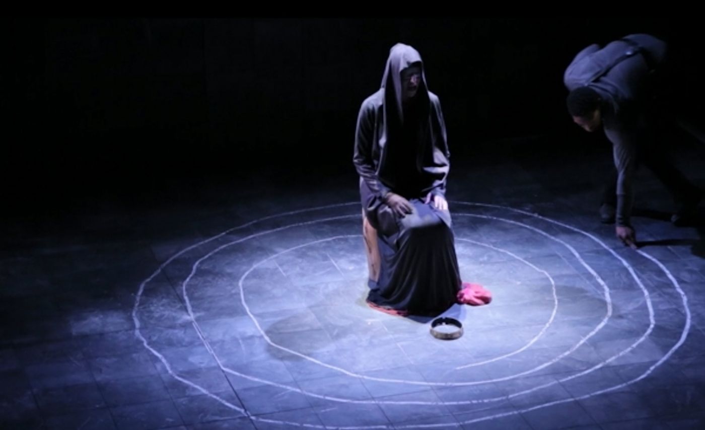 Photo Flash: First Look at The Acting Company & Guthrie's MACBETH and A CONNECTICUT YANKEE IN KING ARTHUR'S COURT Tour  Image