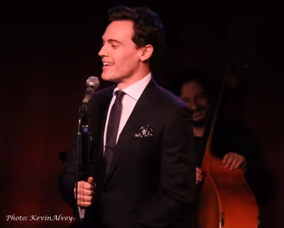 Erich Bergen Photo