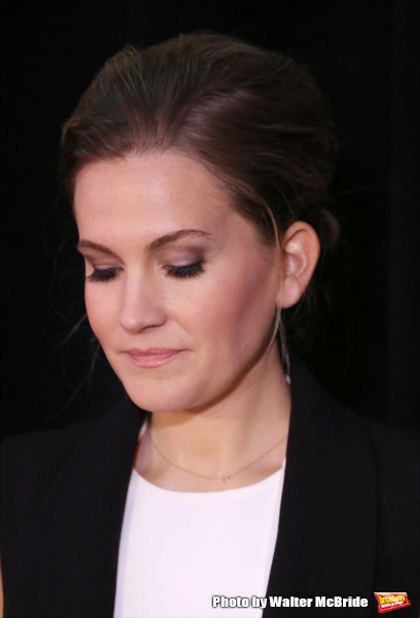 Photo Coverage: DOCTOR ZHIVAGO Cast Gives Performance Preview at Bryant Park! Photo Coverage: DOCTOR ZHIVAGO Cast Gives Performance Preview at Bryant Park! Image