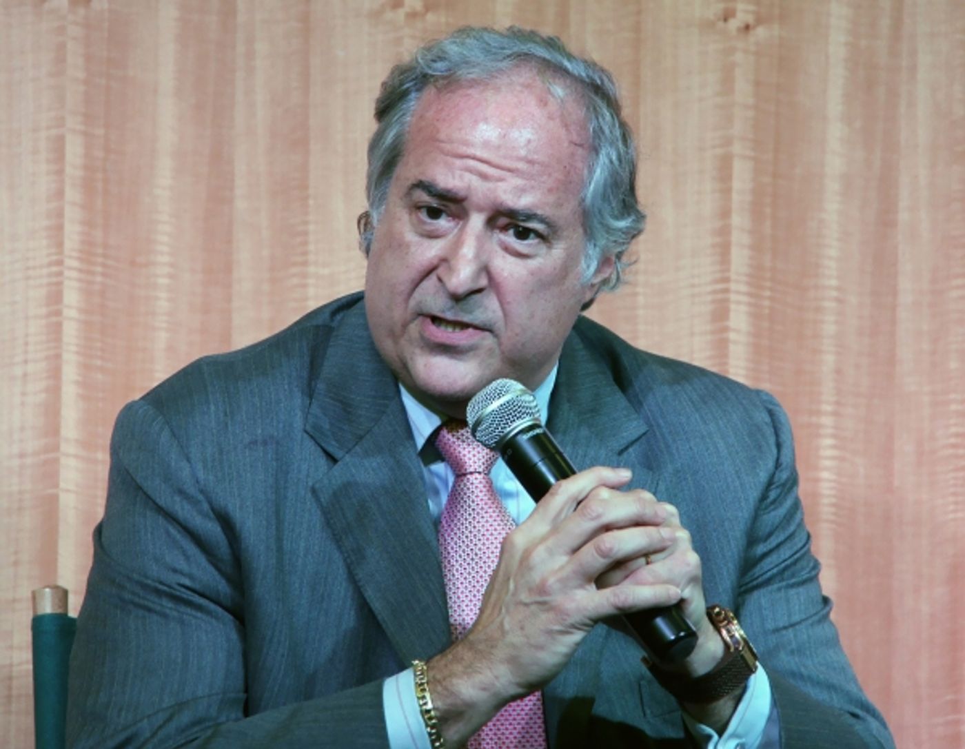 Photo Flash: Leslie Uggams, Sheldon Epps and More Celebrate Stewart Lane's 'BLACK BROADWAY' at Barnes & Noble  Image