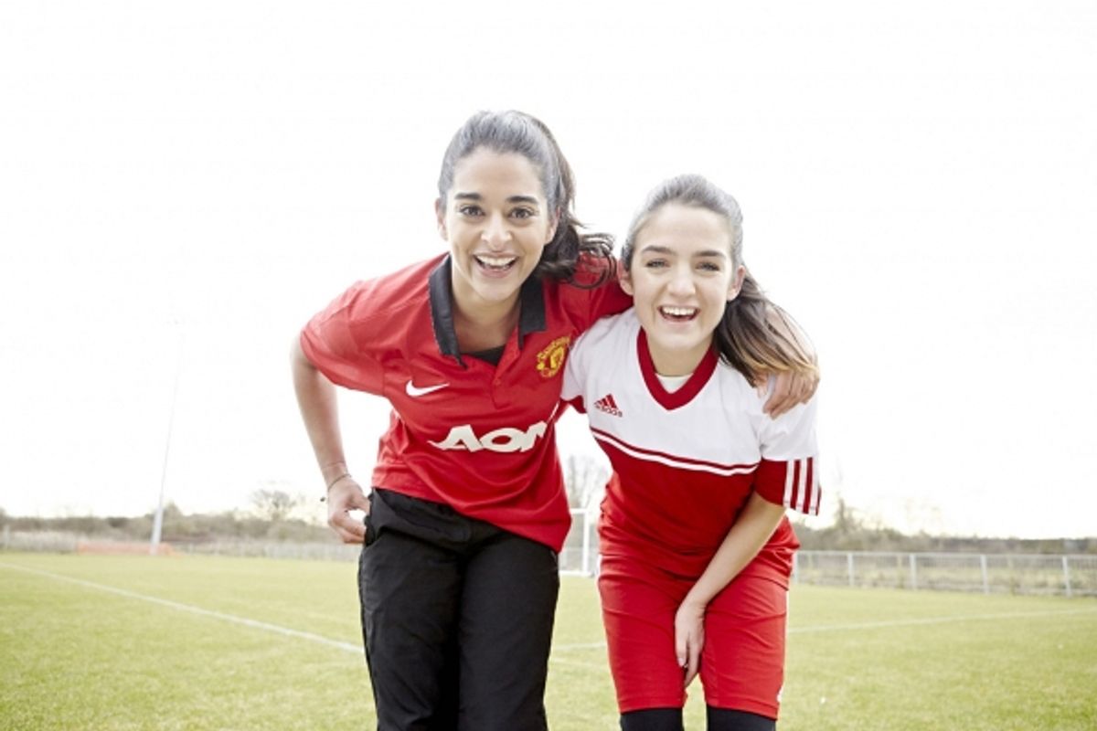 Natalie Dew and Lauren Samuels at 