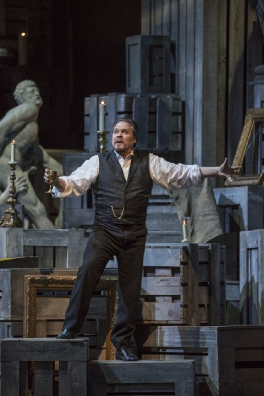 Photo Flash: First Look at Lyric Opera of Chicago's TOSCA Image