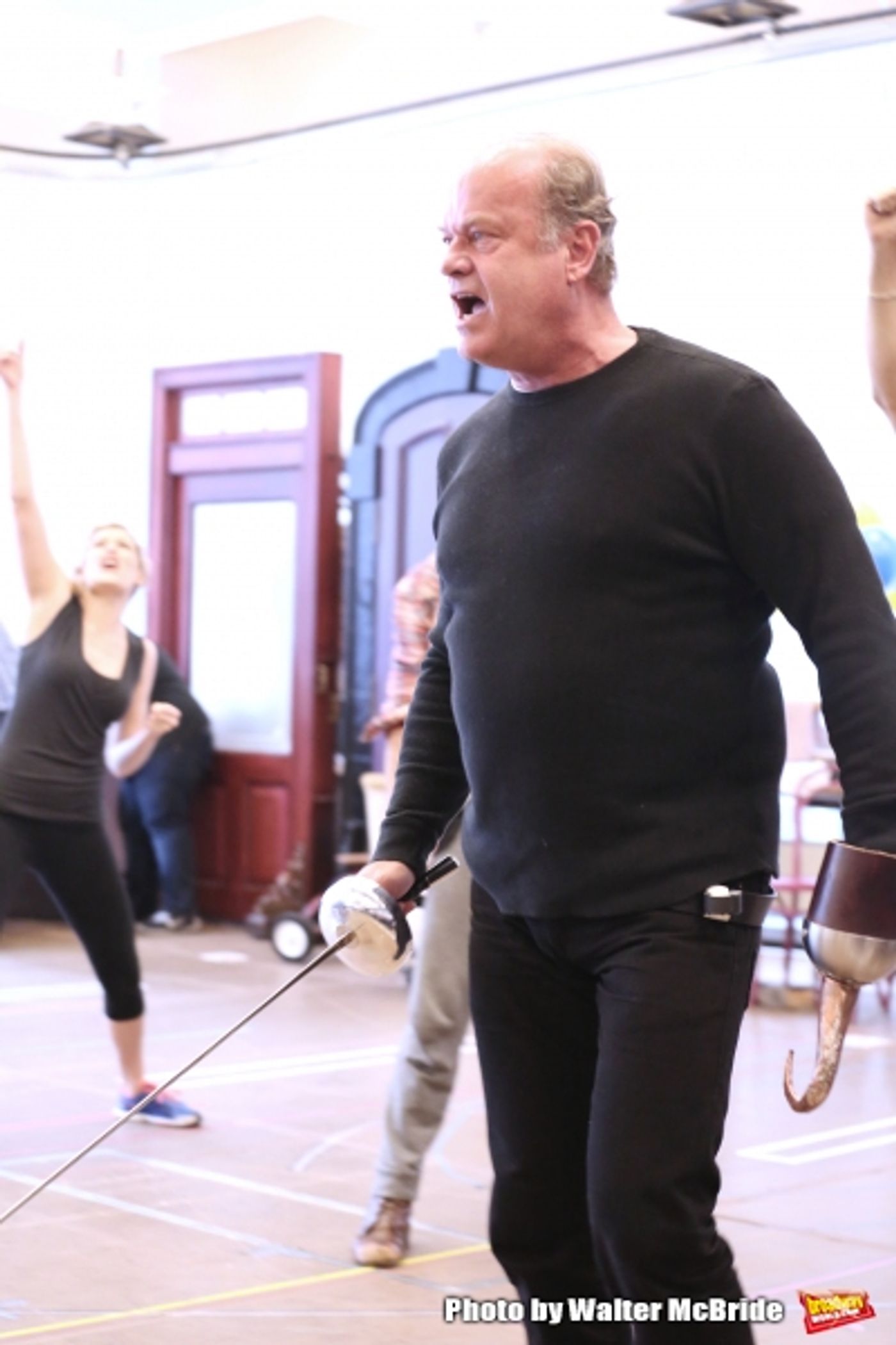 Photo Coverage: FINDING NEVERLAND Cast Performs Sneak Peek for the Press!  Image