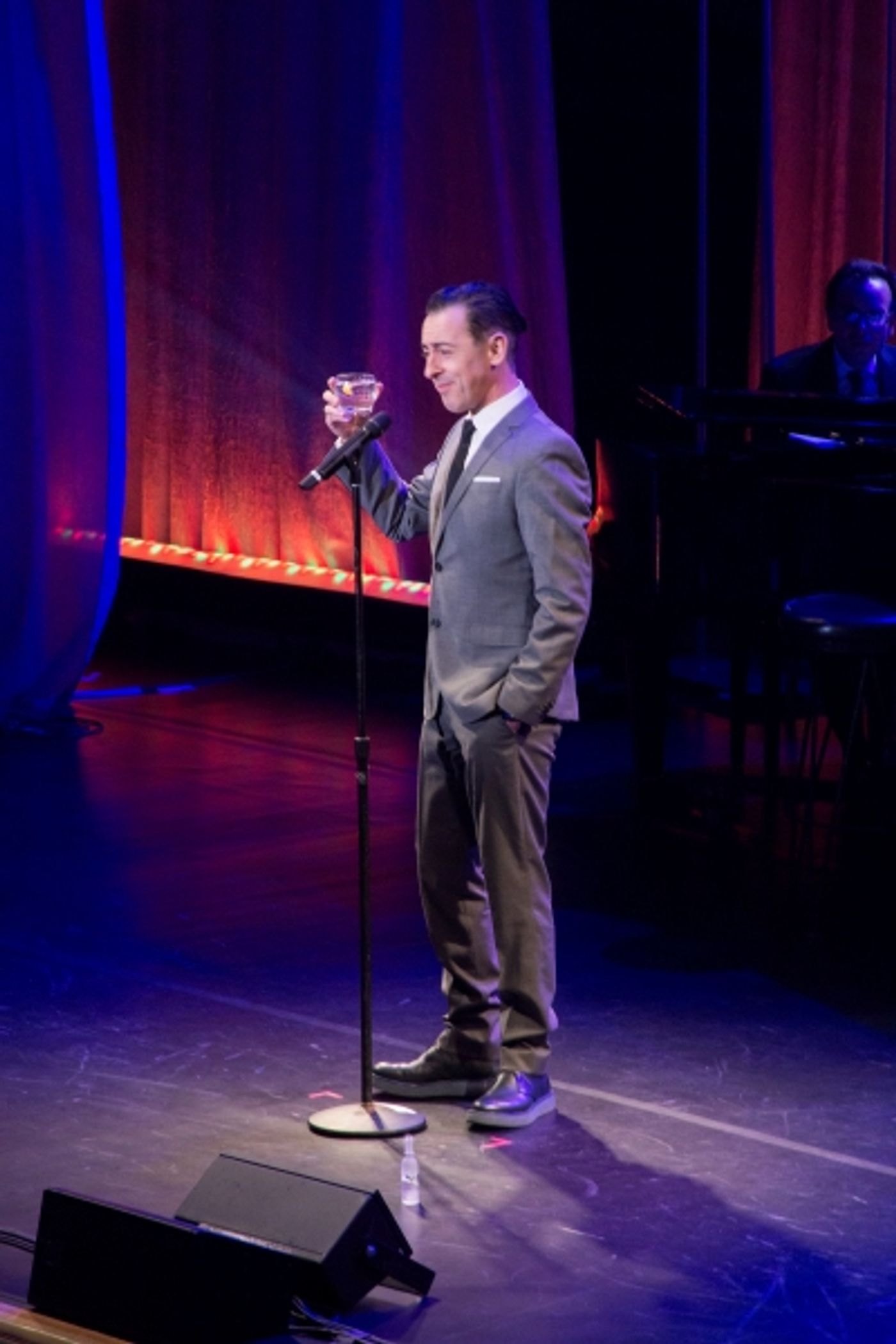Photo Coverage: Broadway Honors Helen Mirren at Roundabout's THERE'S NOTHING LIKE A DAME Gala!  Image