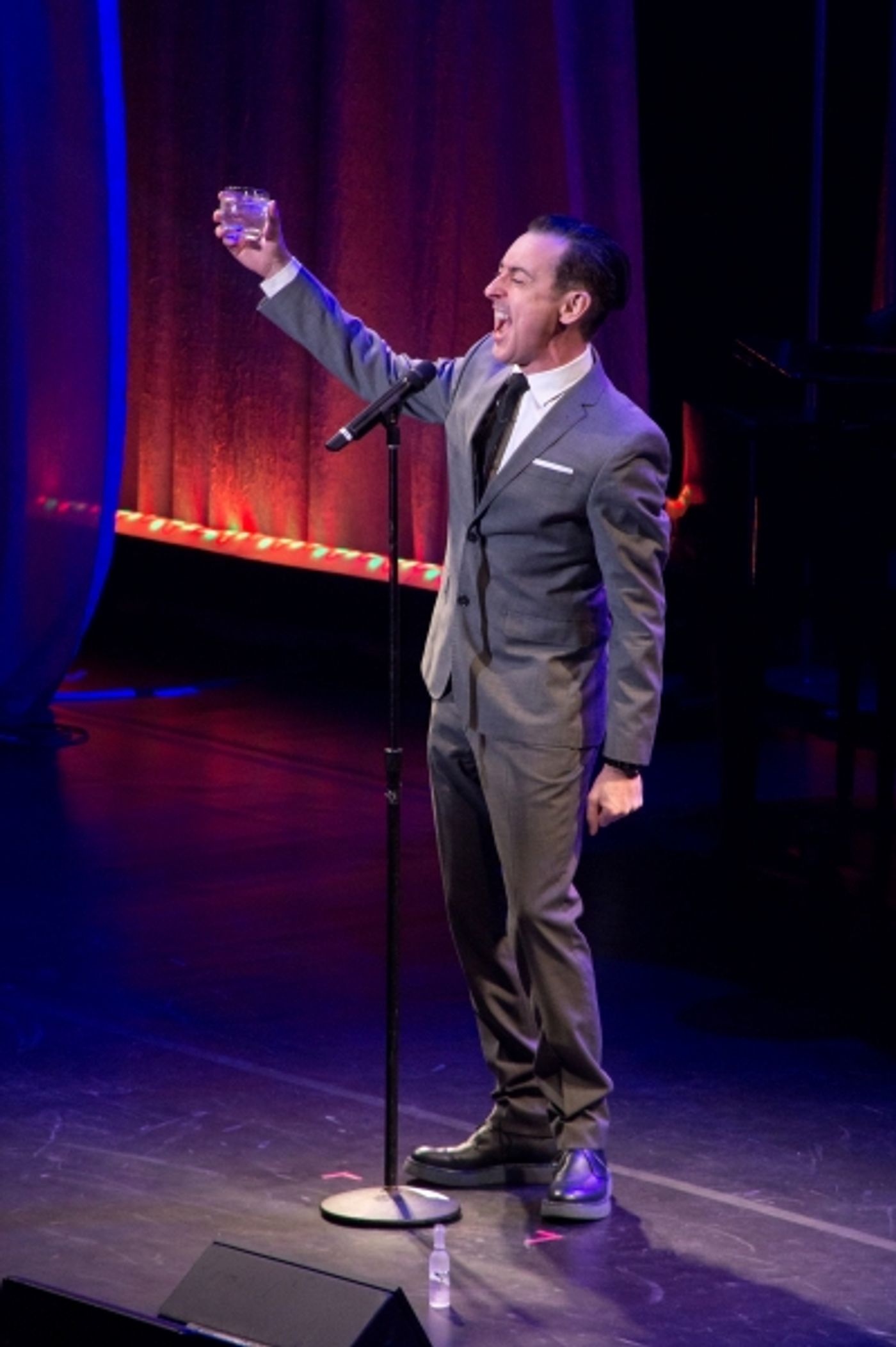 Photo Coverage: Broadway Honors Helen Mirren at Roundabout's THERE'S NOTHING LIKE A DAME Gala!  Image