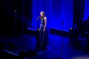 Laura Osnes @ BroadwayWorld Laura Osnes Photo