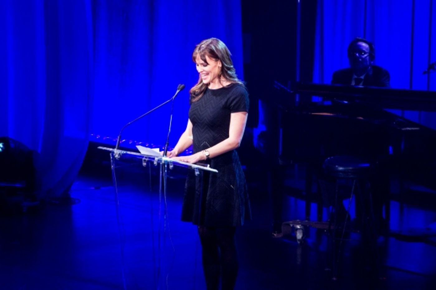 Photo Coverage: Broadway Honors Helen Mirren at Roundabout's THERE'S NOTHING LIKE A DAME Gala!  Image