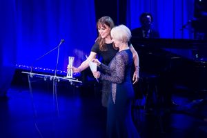 Jennifer Garner, Helen Mirren @ BroadwayWorld Jennifer Garner, Helen Mirren Photo