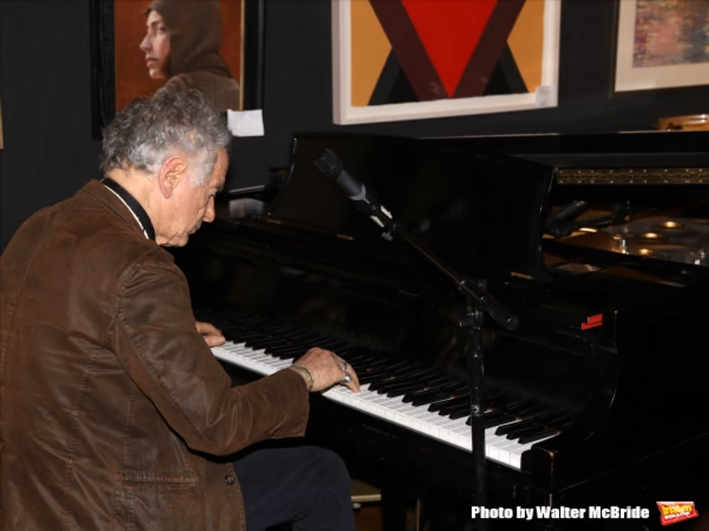 Photo Coverage: Luba Mason, Lee Roy Reams and More Perform at LOVE N' COURAGE Gala Image