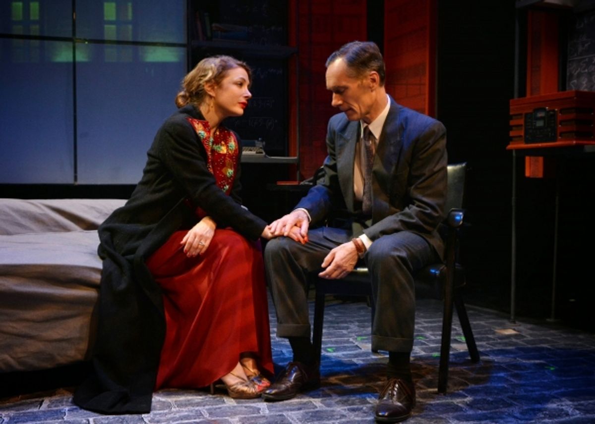 Carmit Levite (Leah Erdmann) and Curzon Dobell (Mark Erdmann) at 