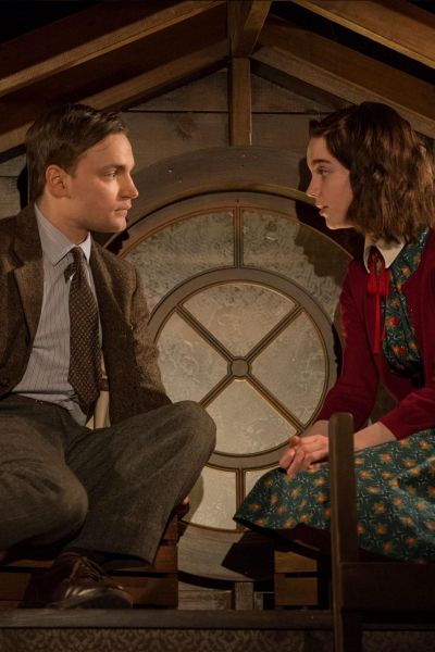 Antonio Zhiurinskas (Peter van Daan) and Sophie Thatcher (Anne Frank) Photo
