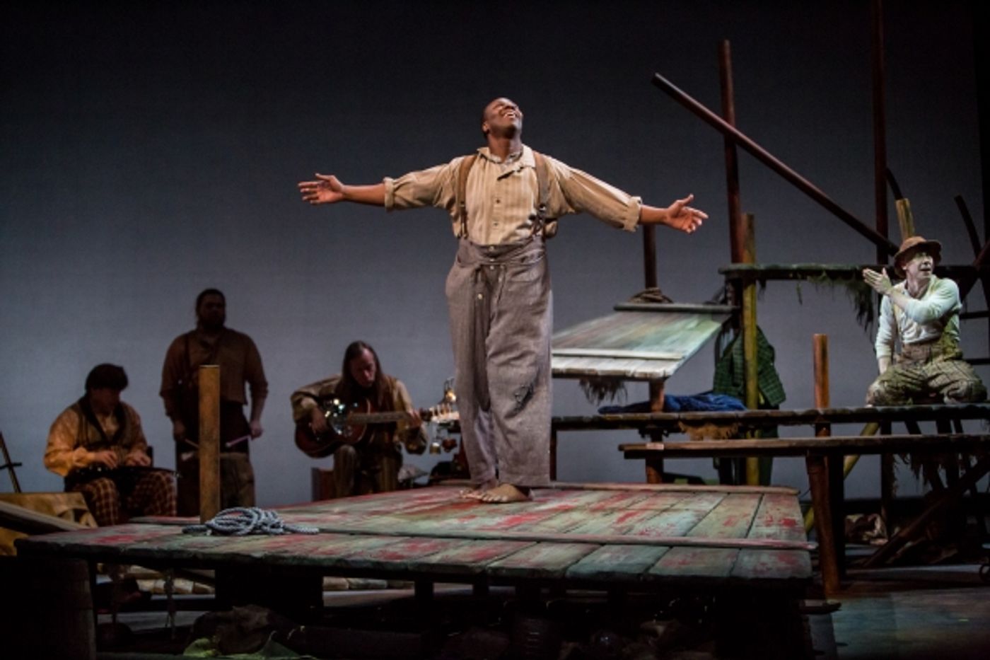 Photo Flash: First Look at Children's Theatre Company's HUCK FINN  Image