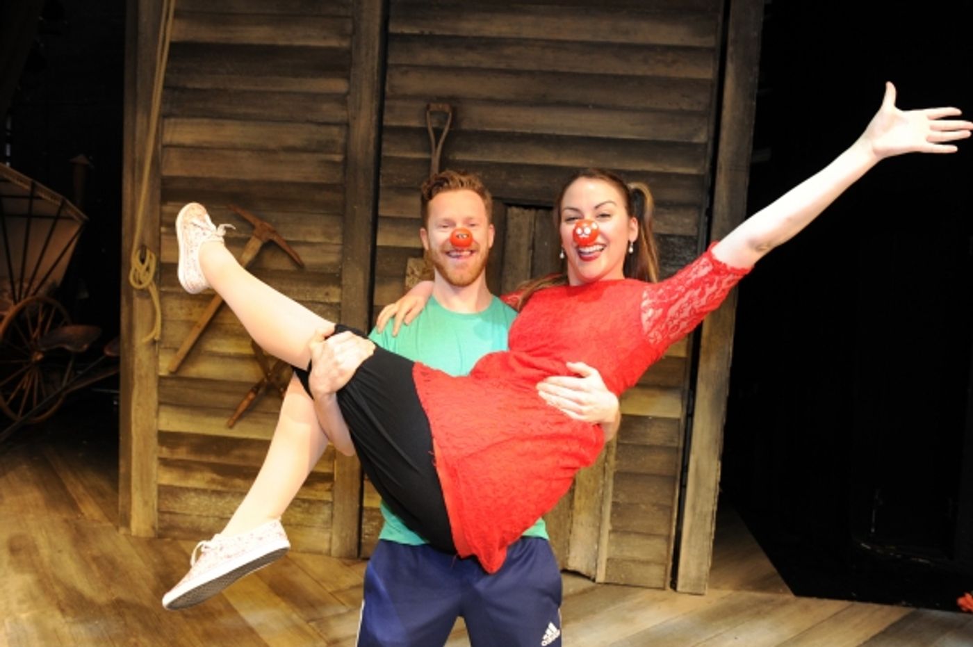 Photo Coverage: Cast Of OKLAHOMA! Ready For Comic Relief!  Image