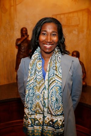 Actress and faculty member USC School of Dramatic Arts Anita Sashiell-Sparks Photo