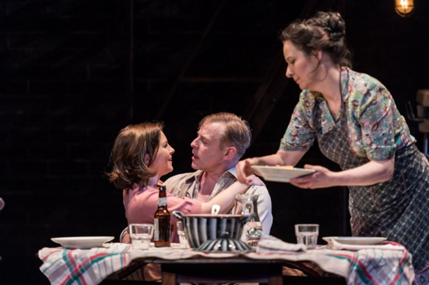 Photo Flash: First Look at Jonathan Guy Lewis, Teresa Banham & More in UK's A VIEW FROM THE BRIDGE  Image