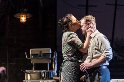 Teresa Banham & Jonathan Guy Lewis  Photo