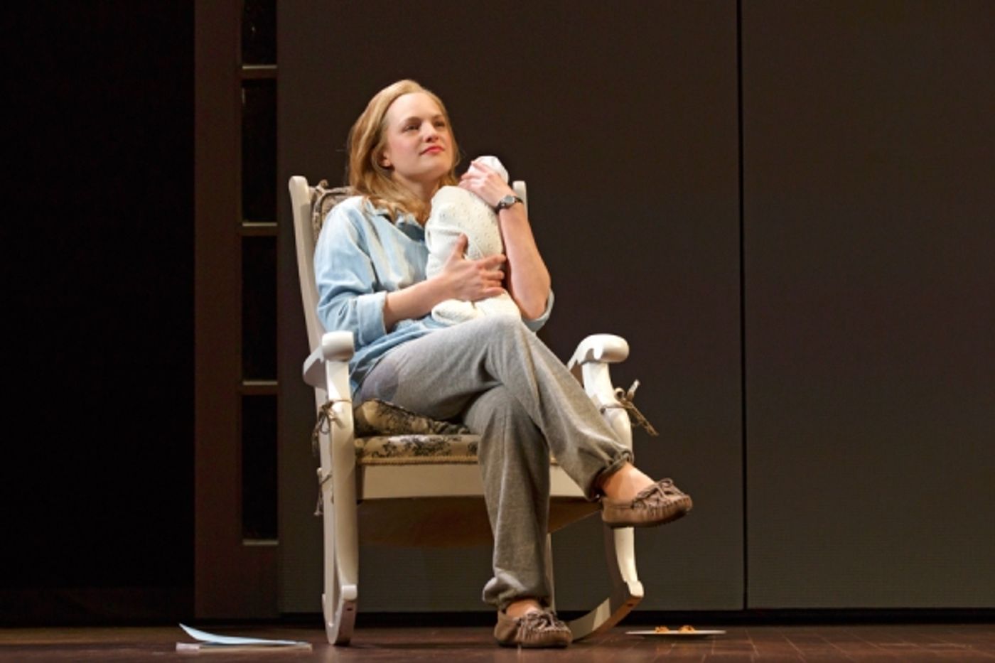 Photo Flash: First Look at Elisabeth Moss, Jason Biggs & Bryce Pinkham in THE HEIDI CHRONICLES on Broadway  Image