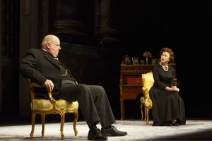 Dakin Matthews (Winston Churchill) and Helen Mirren (Queen Elizabeth II) Photo