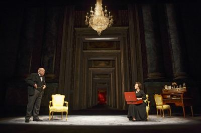 Dakin Matthews (Winston Churchill) and Helen Mirren (Queen Elizabeth II) Photo