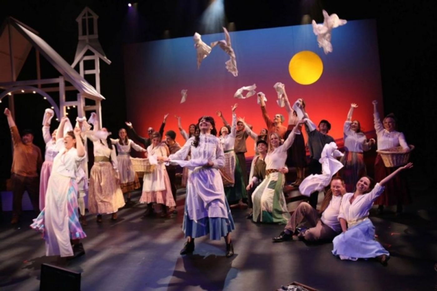 Photo Flash: First Look- Mesa Encore Theater's CAROUSEL  Image