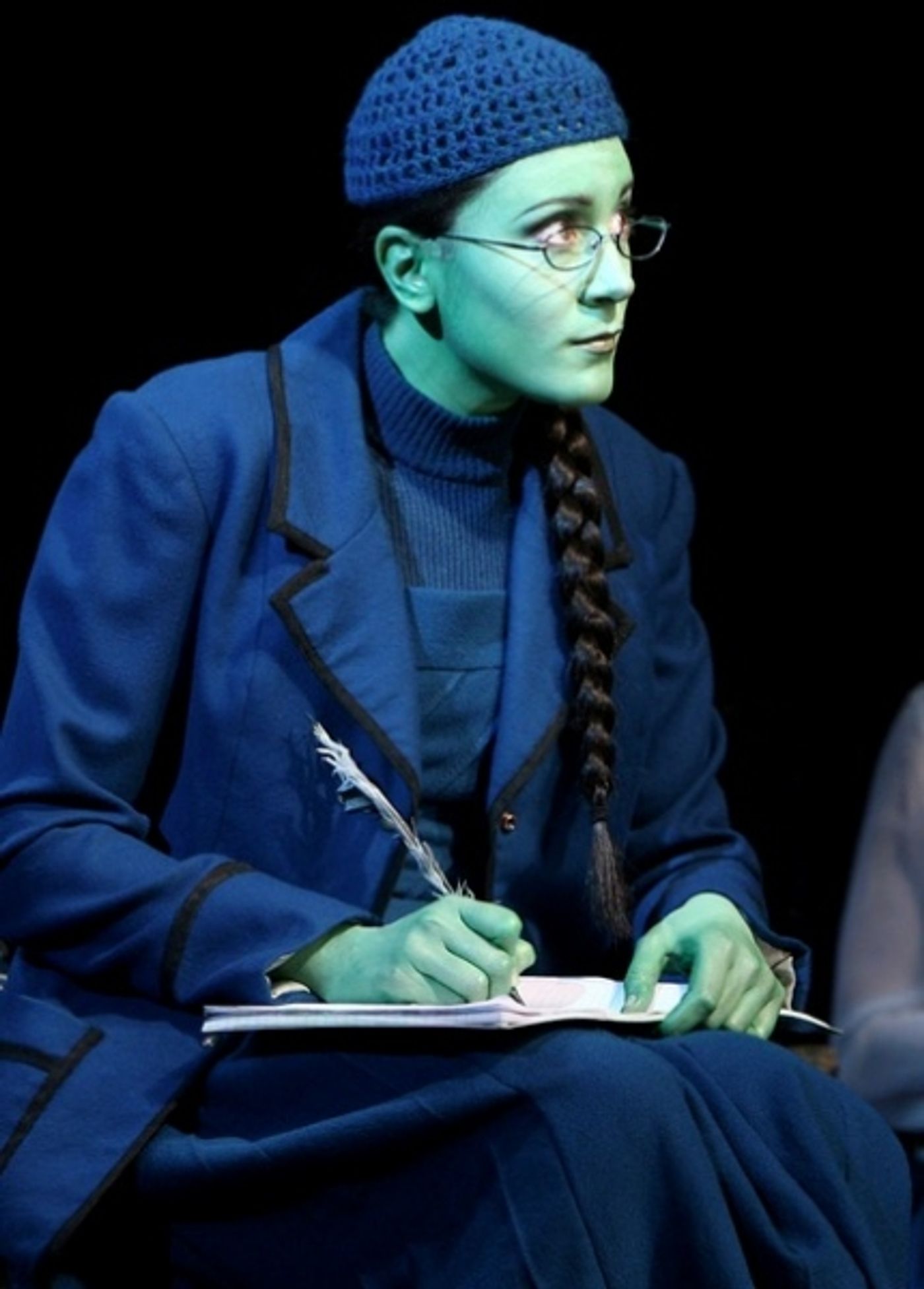 Photos: Fifteen Shades of Green - Celebrating the Women of WICKED's Emerald City Tour After 10 Years on the Road Image