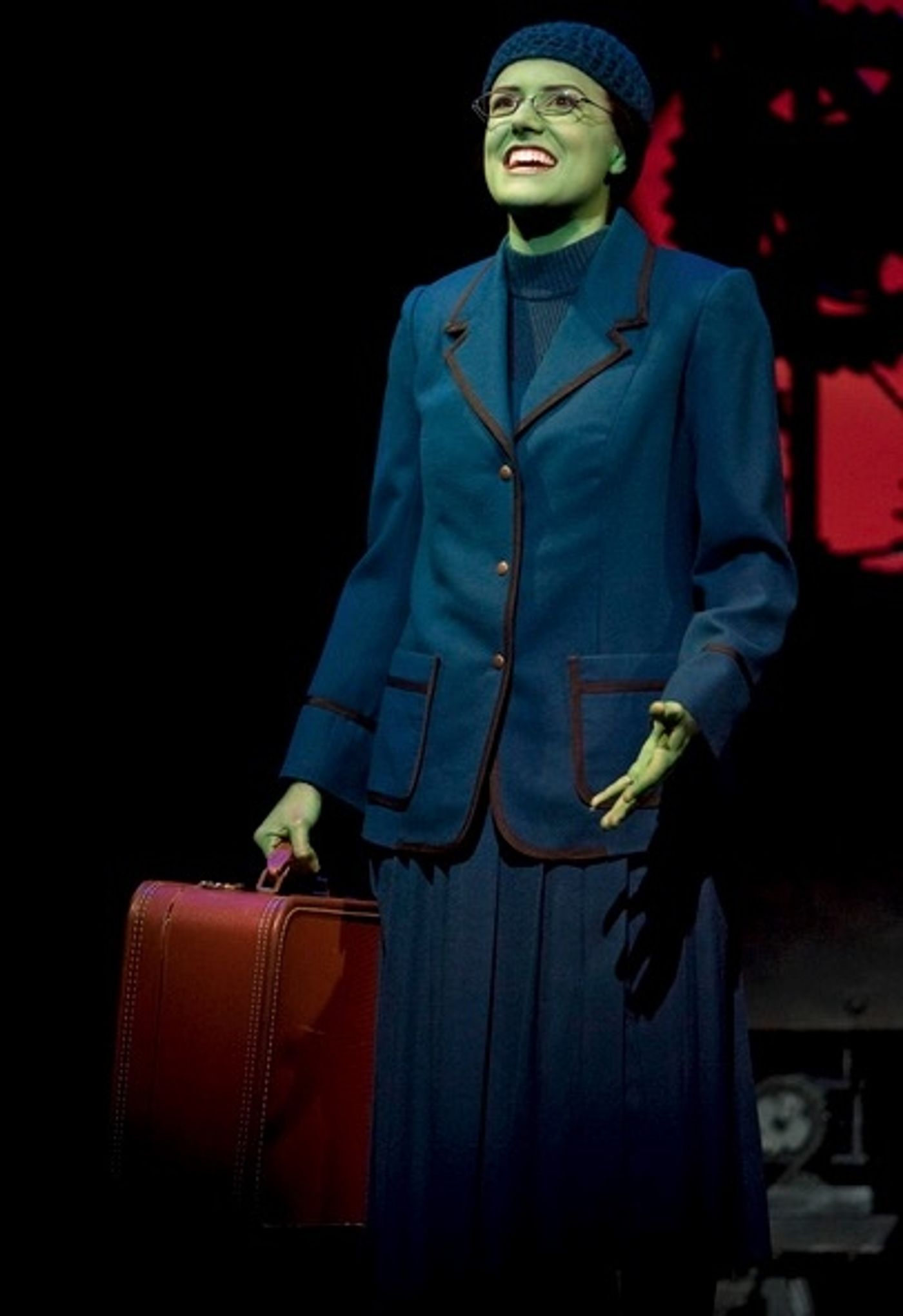 Photos: Fifteen Shades of Green - Celebrating the Women of WICKED's Emerald City Tour After 10 Years on the Road Image
