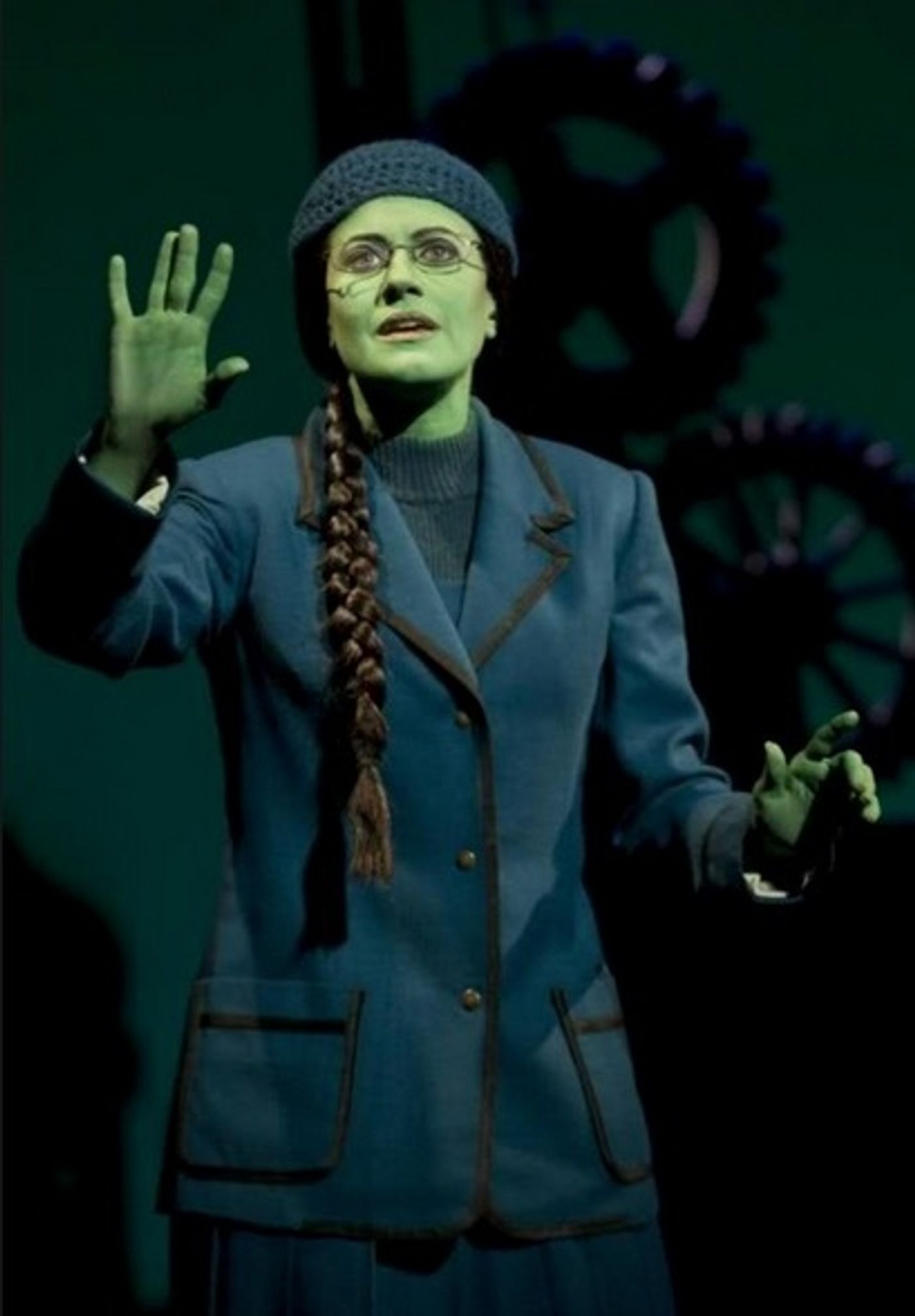 Photos: Fifteen Shades of Green - Celebrating the Women of WICKED's Emerald City Tour After 10 Years on the Road Image