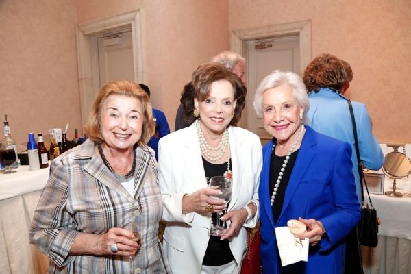Bunny Weinrib, Gloria Cohen, Helen Barasch Photo